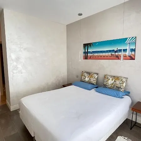 Luxurious 2 Bedrooms Apartment, 30 Meter From Beach Nizza Exterior foto